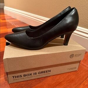 Clarks Womens Illeana Pump